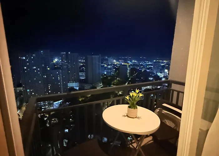 Appartement Balcony 28 In Ayala Business Park With Fast Wifi