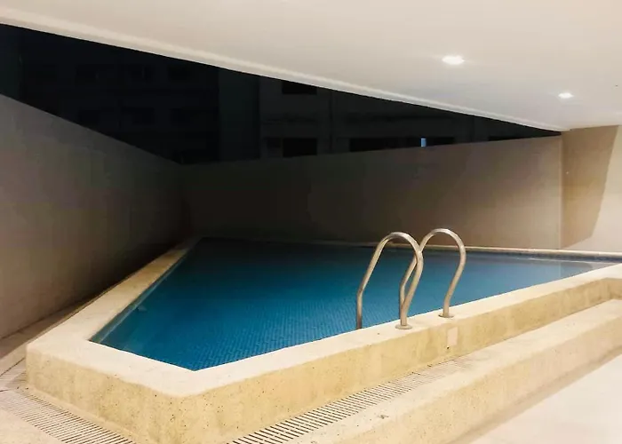 Balcony 28 In Ayala Business Park With Fast Wifi Appartement *