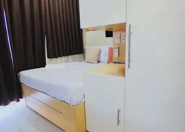 Balcony 28 In Ayala Business Park With Fast Wifi *