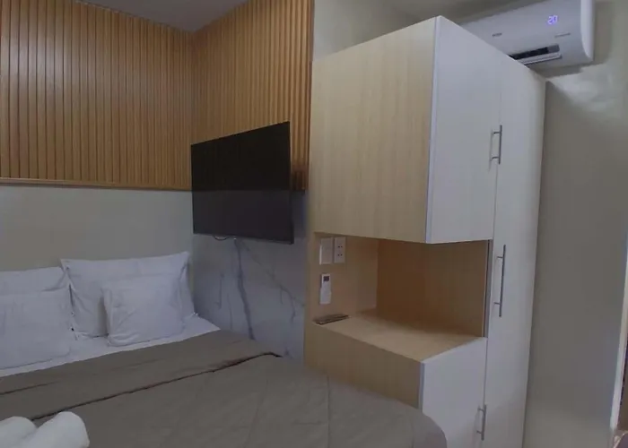 Balcony 28 In Ayala Business Park With Fast Wifi Appartement Cebu